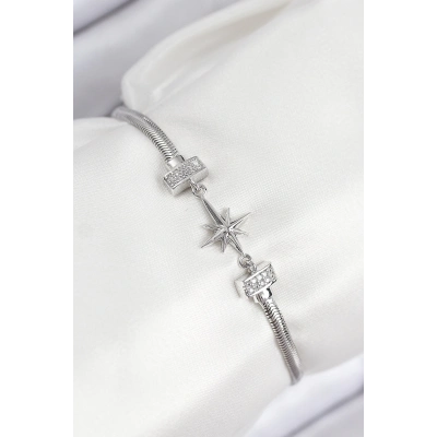 Pirinç Zirkon Taşlı Kutup Yıldızı Model Gümüş Renk Kadın Bileklik