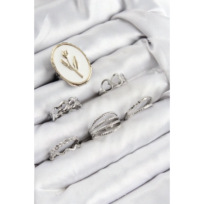 Pirinç Zirkon Taşlı Lale Model Gümüş Renk Kadın Yüzük Kombin Set