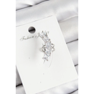 Pirinç Zirkon Taşlı Model Gümüş Renk Sağ Kıkırdak Küpe