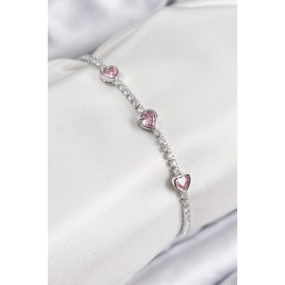 Pirinç Zirkon Taşlı Pembe Kalp Model Gümüş Renk Kadın Bileklik