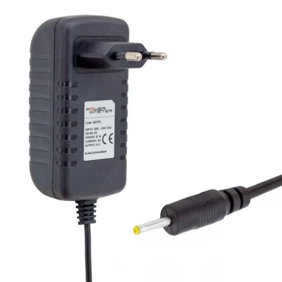 Powermaster Pm-33779 5 Volt - 3 Amper 2.5*0.7 Mm Uçlu Plastik Kasa Priz Tipi Adaptör