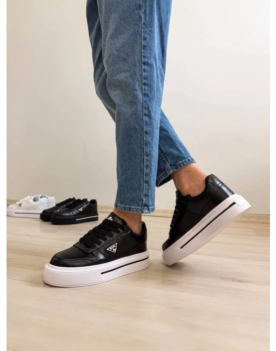 -04  Siyah Cilt Günlük Erkek Ayakkabı