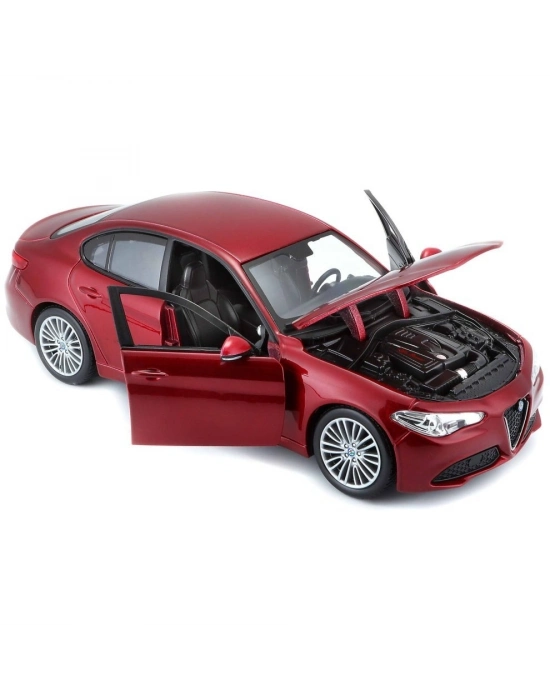 1:24 Alfa Romeo GIULIA Model Araba