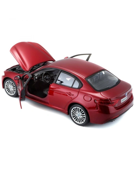 1:24 Alfa Romeo GIULIA Model Araba