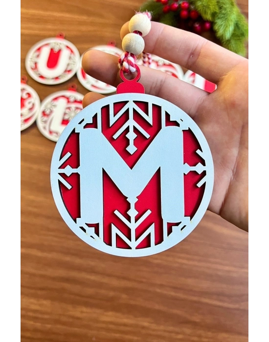 ®  11 Harfli Kırmızı Beyaz İpli MUTLU YILLAR Yazılı Ahşap Yılbaşı Ağaç Süsü