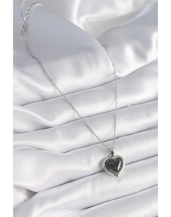 316L Çelik Gümüş Renk Yeşil Mineli Kalp Model Kadın Kolye