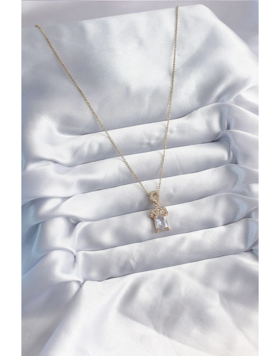 ® 316L Çelik Zincir Gold Renk Zirkon Taşlı Taç Model Kadın Kolye