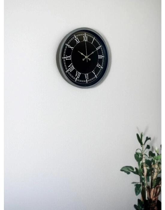 ® 36 Cm Gri Roma Rakamlı Zarif Duvar Saati