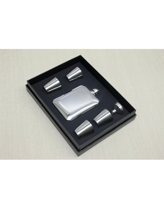 4 Shot Bardaklı Matara Seti Çelik