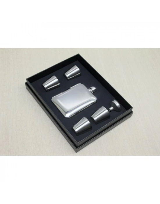 4 Shot Bardaklı Matara Seti Çelik