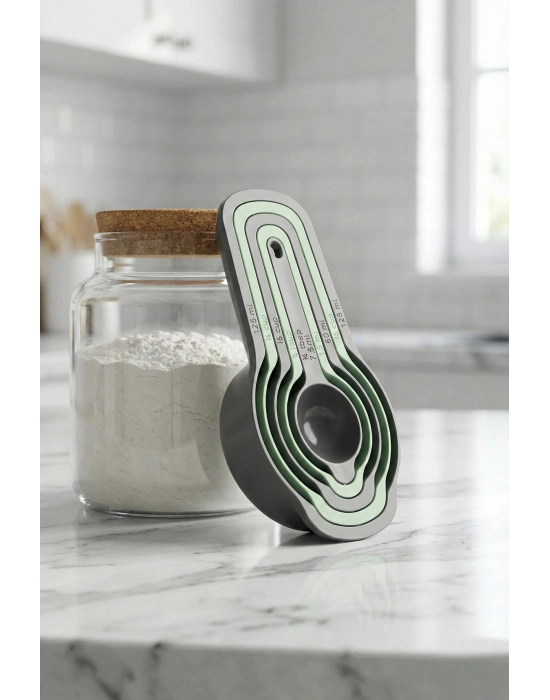 5li Ölçekli Ölçü Kaşığı Ve Kabı Seti (8 cm x 14,5 cm x 3,5 cm)