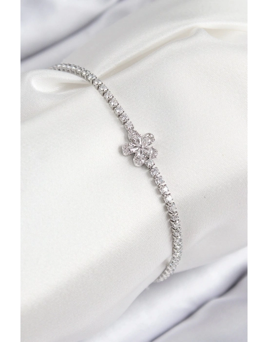 BFS Pirinç Zirkon Taşlı Çiçek Model Gümüş Renk Kadın Bileklik