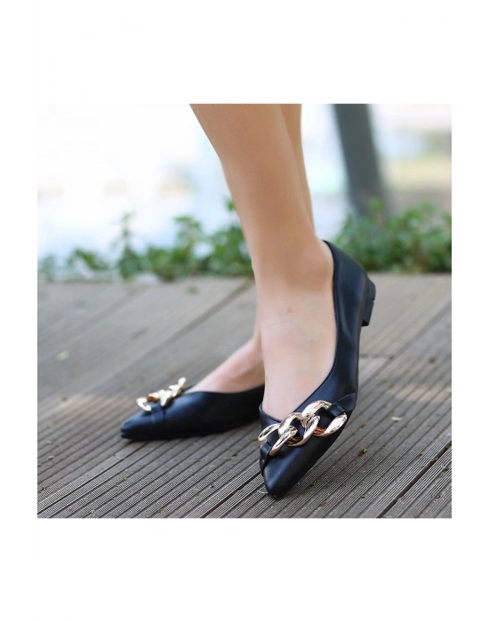 Popi Siyah Cilt Zincirli Babet Ayakkabı