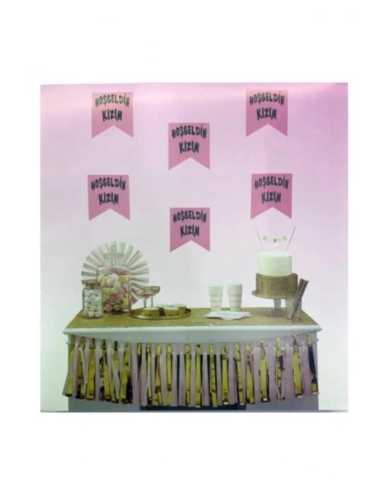 Hoşgeldin Kızım Yazılı Flama Süs Pembe Üzeri Gümüş