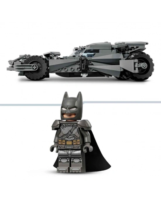 76331 Batmobile 220 parça +9 yaş