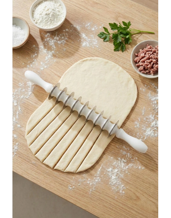 9 Bıçaklı Paslanmaz Çelik Mantı Merdanesi & Pratik Hamur Kesme Aparatı (43 cm)