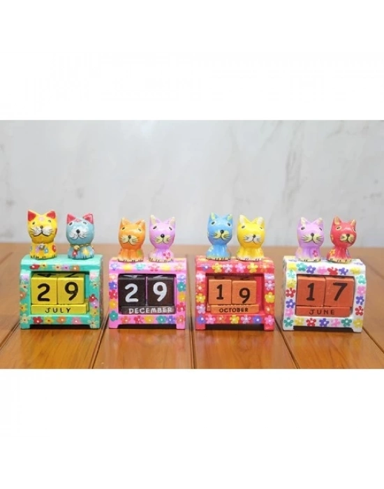 Ahşap Kedili Takvim