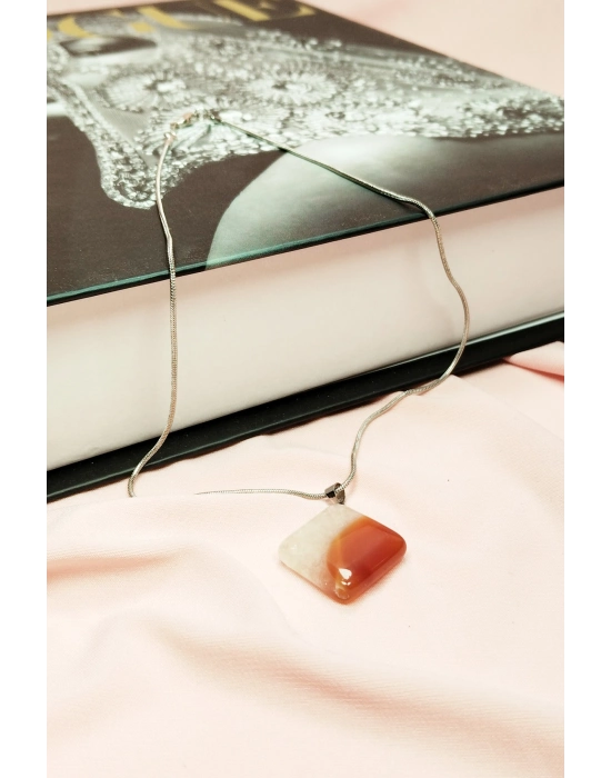 Akik Doğal Taşı Zincirli El Yapımı Kolye Uç: 3 cm Zincir: 20 cm kutulu