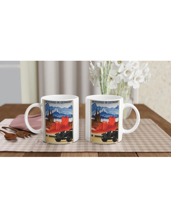 Alplerin Eteklerinde Alman Klasik Otomobil Kupa Bardak