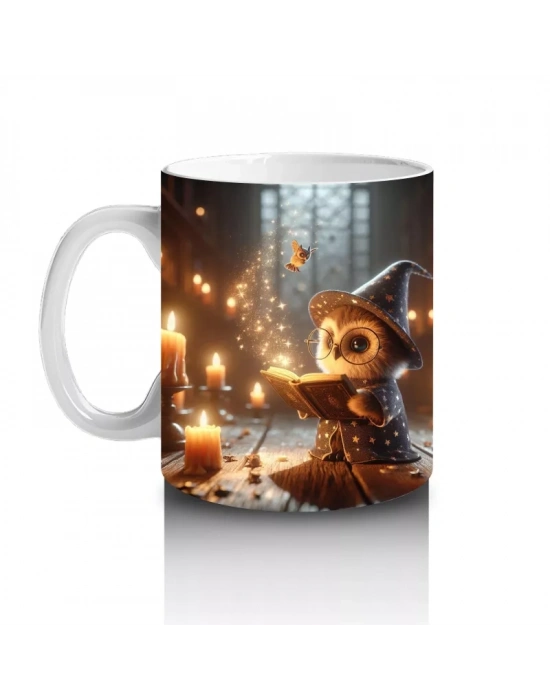 Altın Sarısı Işıklarla Aydınlanan Gotik Kitaplık ve Cadı Masası Temalı Baskılı Kupa