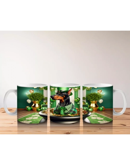 Altınlarla Dolu Kazanda Oturan St. Patrick’s Doberman - Baskılı kahve kupası