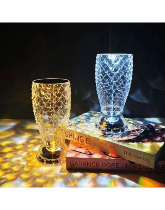 ®  Balık Süzgeç Model USB Şarjlı Kumandalı 16Farklı Işık Modlu Masa Üstü Kristal Akrilik Led