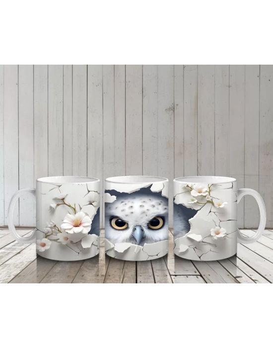 Beyaz Çiçekler Arasında Bakan Bilge Baykuş – Baskılı Kahve Kupası