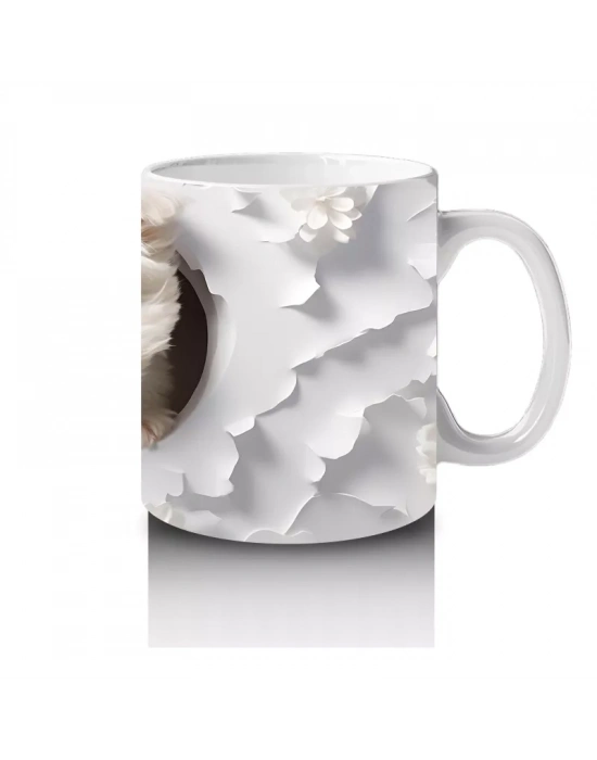 Beyaz Çiçekler Arasında Bakan Sevimli Köpek – Baskılı Kahve Kupası