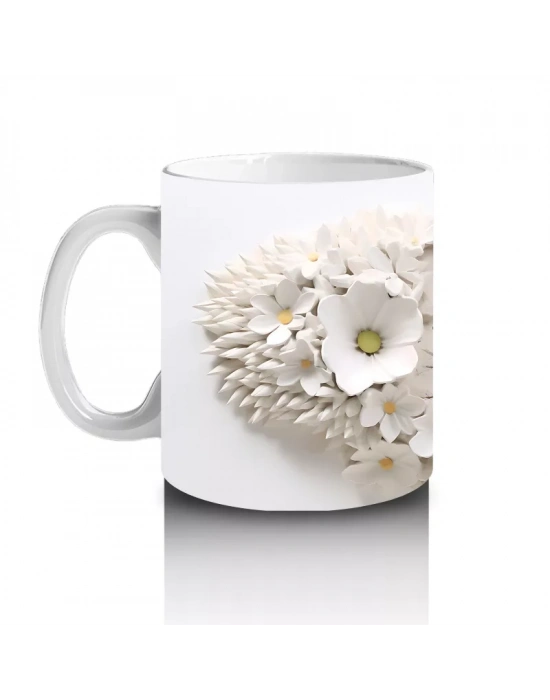 Beyaz Çiçekler Arasında Bakan Tatlı Kirpi – Baskılı Kahve Kupası