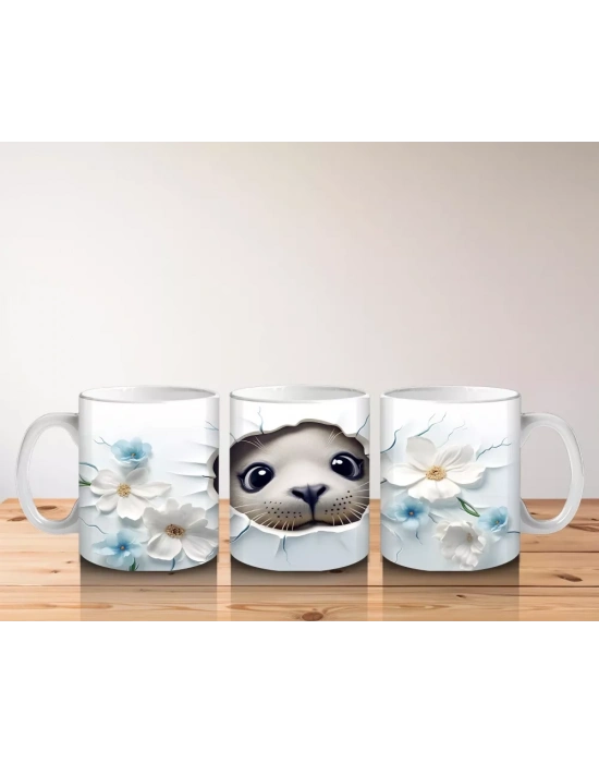 Beyaz Çiçekler Arasında Oturan Sevimli Kirpi – Baskılı Kahve Kupası