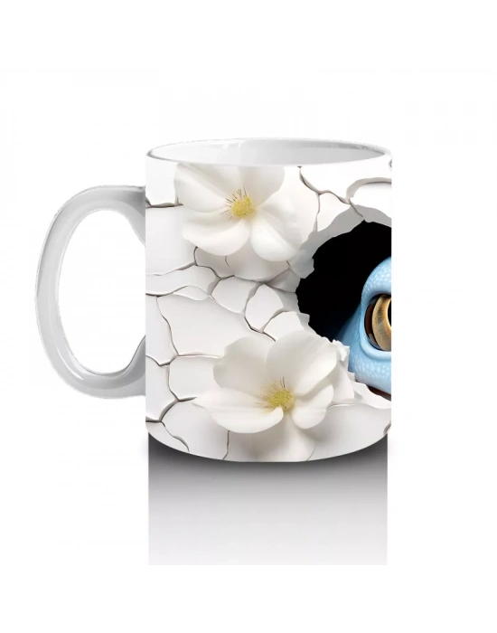 Beyaz Çiçekler Arasında Suda Yüzen Mavi Kaplumbağa – Baskılı Kahve Kupası