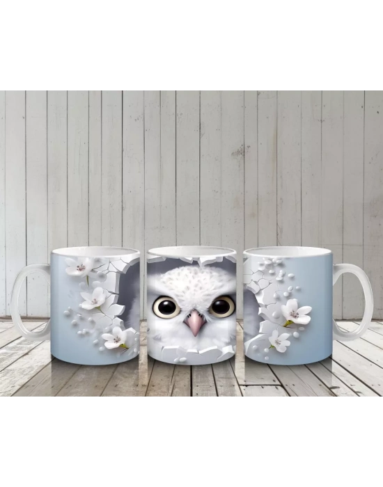 Beyaz Çiçeklerle Çevrelenmiş Tatlı Baykuş – Baskılı Kahve Kupası