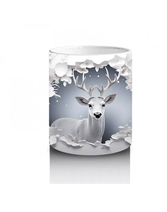 Beyaz Çiçeklerle Süslenmiş Çatlak Zeminden Bakan Geyik - Baskılı kahve kupası