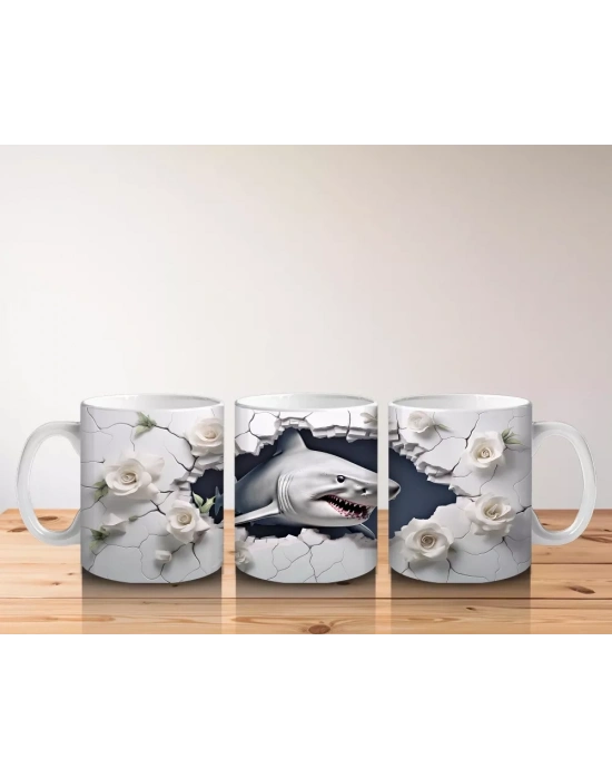 Beyaz Çiçeklerle Süslenmiş Çatlak Zeminden Bakan Köpekbalığı - Baskılı kahve kupası