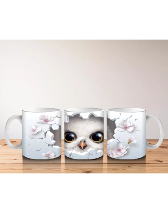 Beyaz Çiçekli Fon Üzerinde Parlak Gözlü Baykuş – Baskılı Kahve Kupası