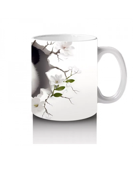 Beyaz Çiçekli Fon Üzerinde Tatlı Panda – Baskılı Kahve Kupası