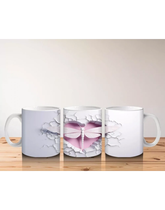 Beyaz Duvar Üzerinde Pembe Kanatlı Yusufçuk – Baskılı Kahve Kupası