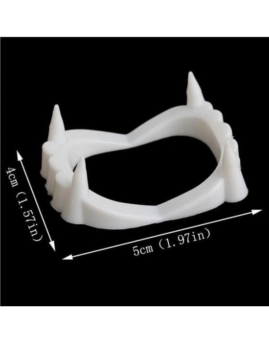 Beyaz Renk Çift Damak Takma Vampir Dişi