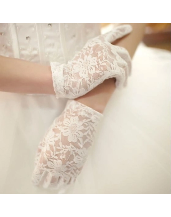 Beyaz Renk Kısa Dantelli Eldiven