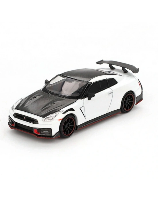 ® 1/64 Nissan GT-R Nismo 2024 Brilliant White Pearl - Blister Paket