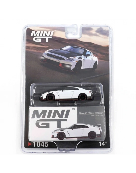 ® 1/64 Nissan GT-R Nismo 2024 Brilliant White Pearl - Blister Paket