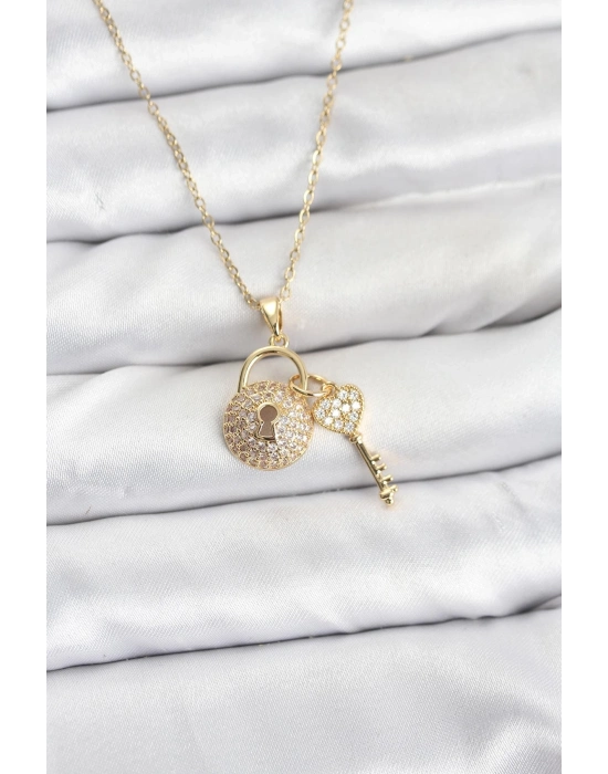 ® 316L Çelik Zincir Gold Renk Kilit Anahtar Model Zirkon Taşlı Kadın Kolye