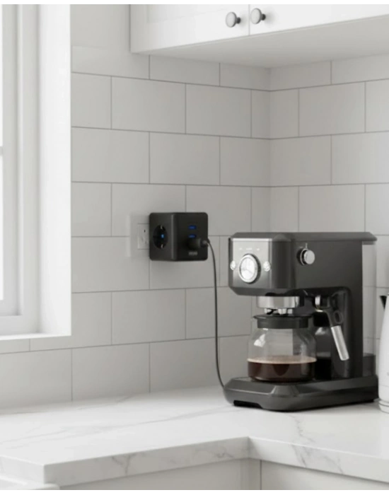 ® Akım ve Voltaj Korumalı Küp Priz 3 USB Destekli