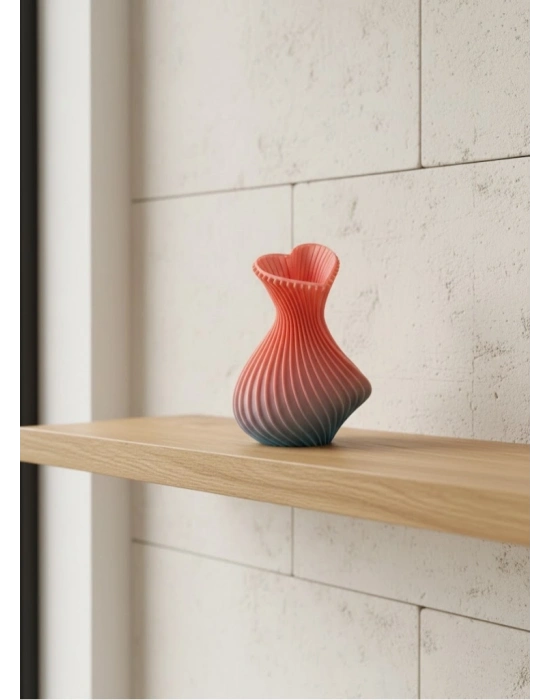 ® Kalp Tasarımlı Modern Dekor Vazo 15 cm Şık ve Estetik Görünüm