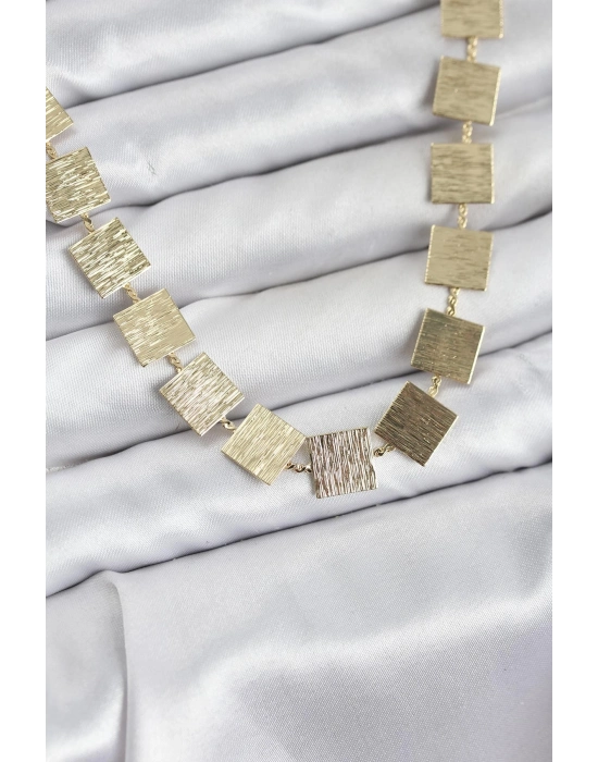 ® Kare Plaka Model Gold Renk Kadın Kolye