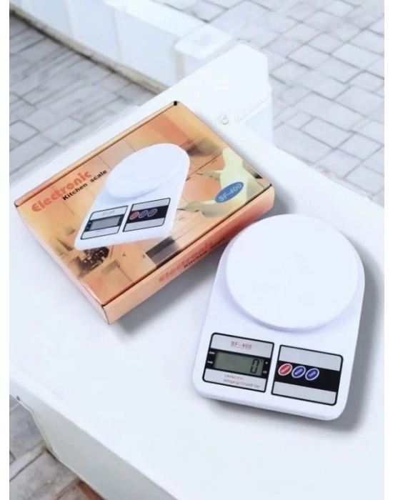 ® Kompakt Tasarım ve Tek Tuşla Sıfırlama Özelliğiyle Kullanımı Kolay Mutfak Tartısı