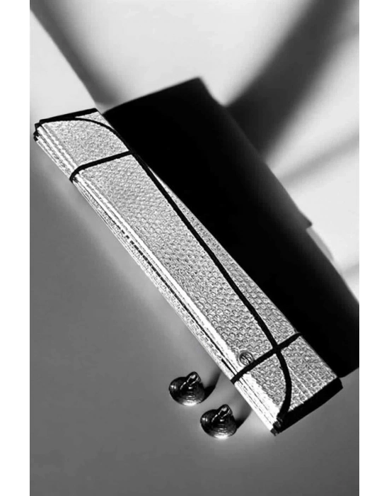 ® Oto Güneşlik Tüm Araç Tiplerine Uygun Isı Önleyici