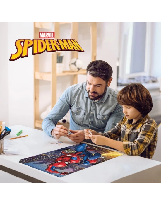 Spider-Man 300 Parça Puzzle 35586 - Metal Kutu