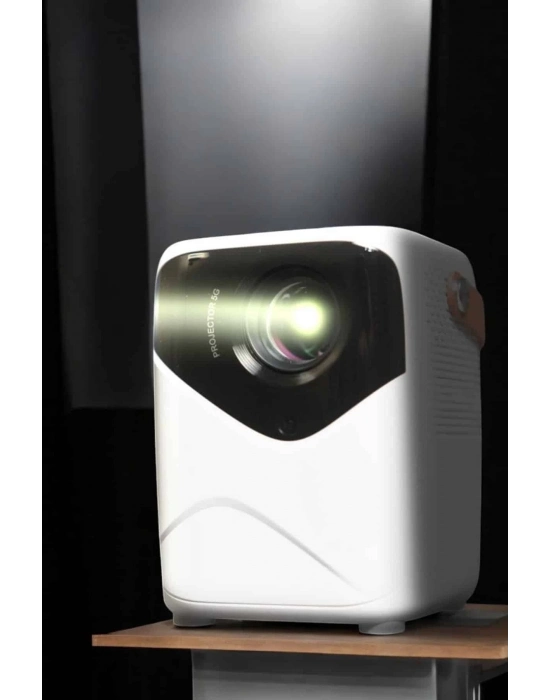 ® Taşınabilir Android Projeksiyon Wifi Destekli 4K Multimedia Tabanlı Ev Ve Ofis Tipi