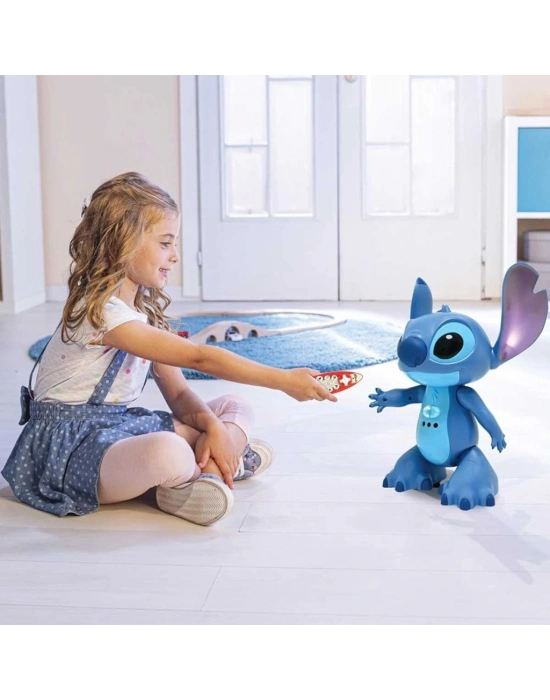 ® Uzaktan Kumandalı Interaktif Robot